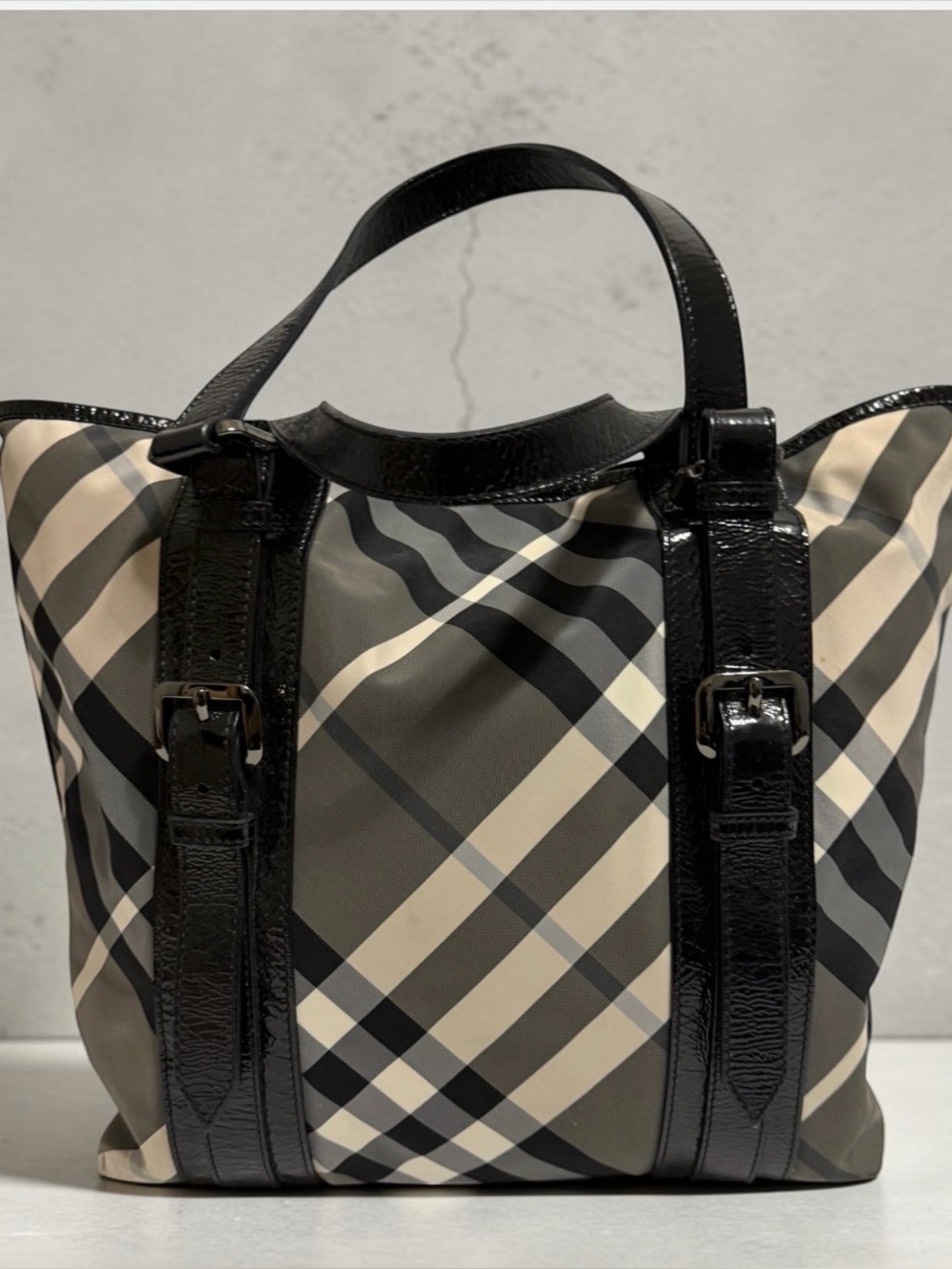 Classic Burberry Check Tote Bag with Black Trim